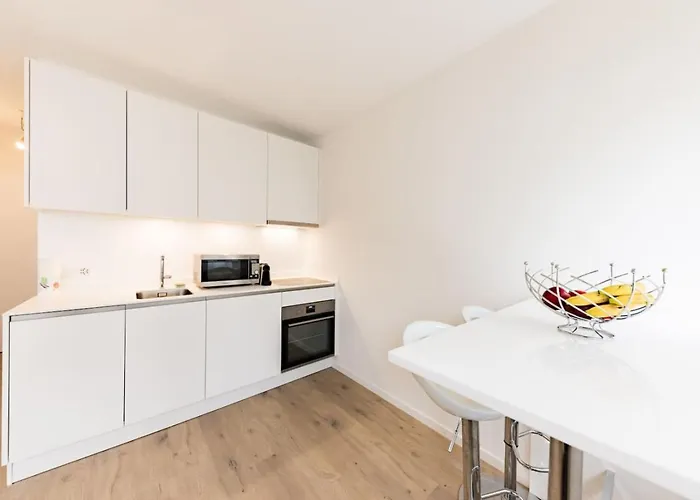 The Mini Minimalist Free Parking Apartment *